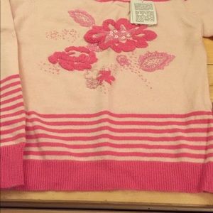 NWT women’s wool cashmere blend sweater,  s.M